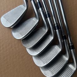 TaylorMade R7 Golf Irons, Bag, And Drivers