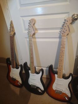 Pick a Fender Starcaster Guitar EXC Pro fret-level setup perfectly now 139!