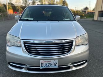 2011 Chrysler Town & Country