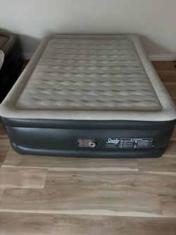 Sealy Air Mattress 20” Queen size stored in bag ! Used 1 time!