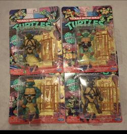 2021 Playmates  Retro Teenage Mutant Ninja Turtles Walmart Exclusive Lot Of 4