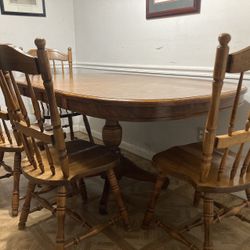 Dining Table W 4 Chairs 