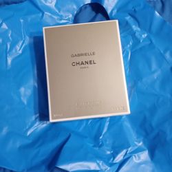 Gabrielle CHANEL Paris
