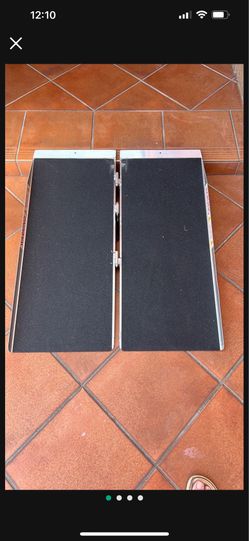 2 Ramp for disabled people