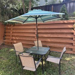 Patio Set With Umbrella 