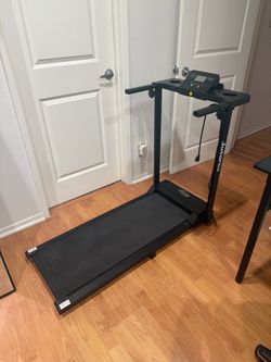 Electronic treadmill