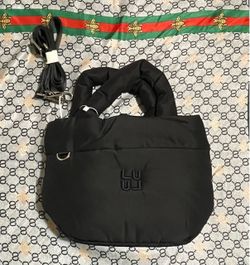 Lululemon bag