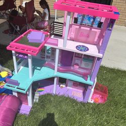 Barbie Dream House