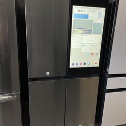 Samsung Bespoke Flex Family HUB Refrigerator With Beverage Center