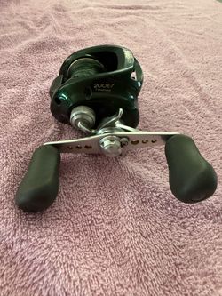 Shimano Curado 200E7