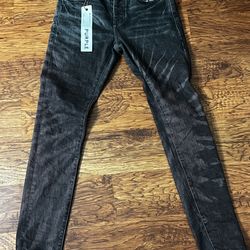 BNWT Purple Brand Distressed Jeans (Size 30)
