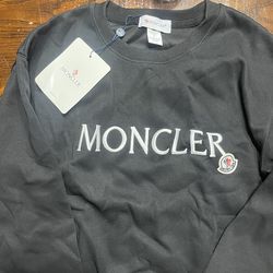 Moncler sweatshirt/ jacket size small located in HTX 77041