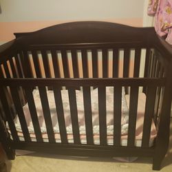 Wooden Baby To Toddler Bed And Changing Table