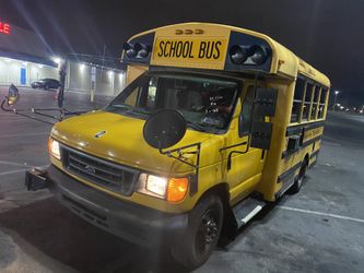 2006 School Bus