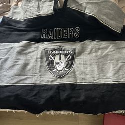 Raiders Poncho