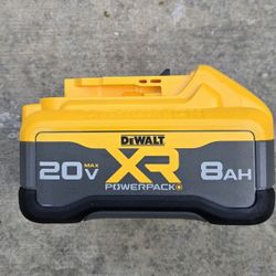 Dewalt 20v Battery 8.0 Ah XR Powerpack Brand New 