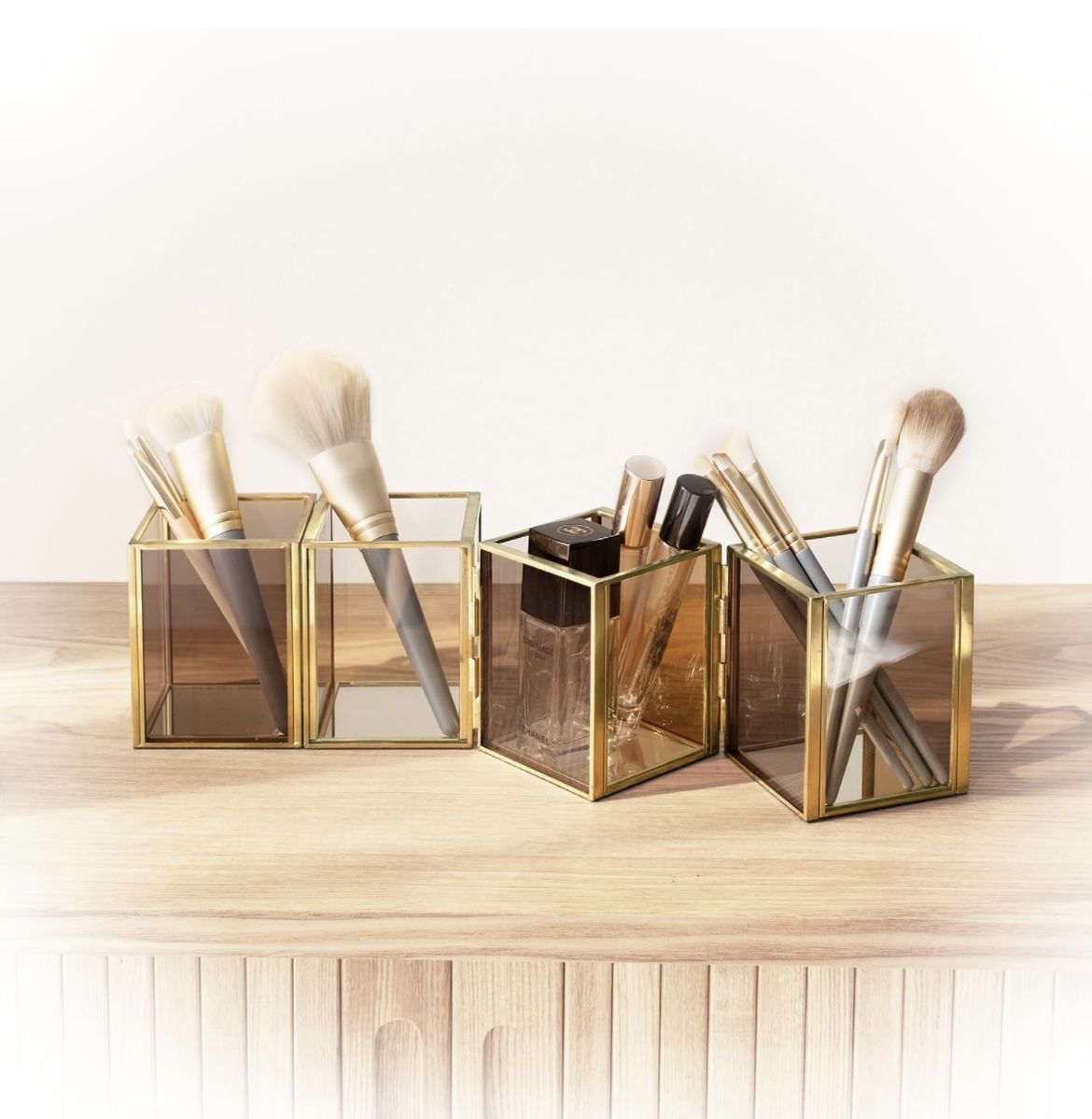 4 Foldable Amber Glass Makeup Brush/Pencil Holder, Organizer for Vanity or Bathroom Countertop, Storage for Cosmetic, Beauty Accessories and Office su