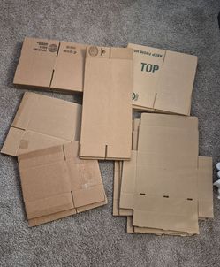 Small shipping boxes
