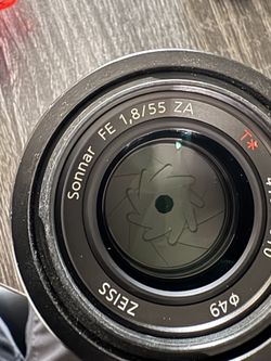 Sony FE 55mm f/1.8 ZA Sonnar T*