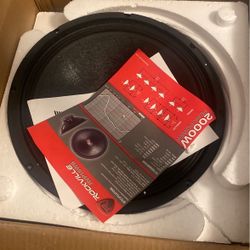 2 Rockville 15in Subs 