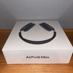 Apple AirPods Max (Black) – Excellent Condition