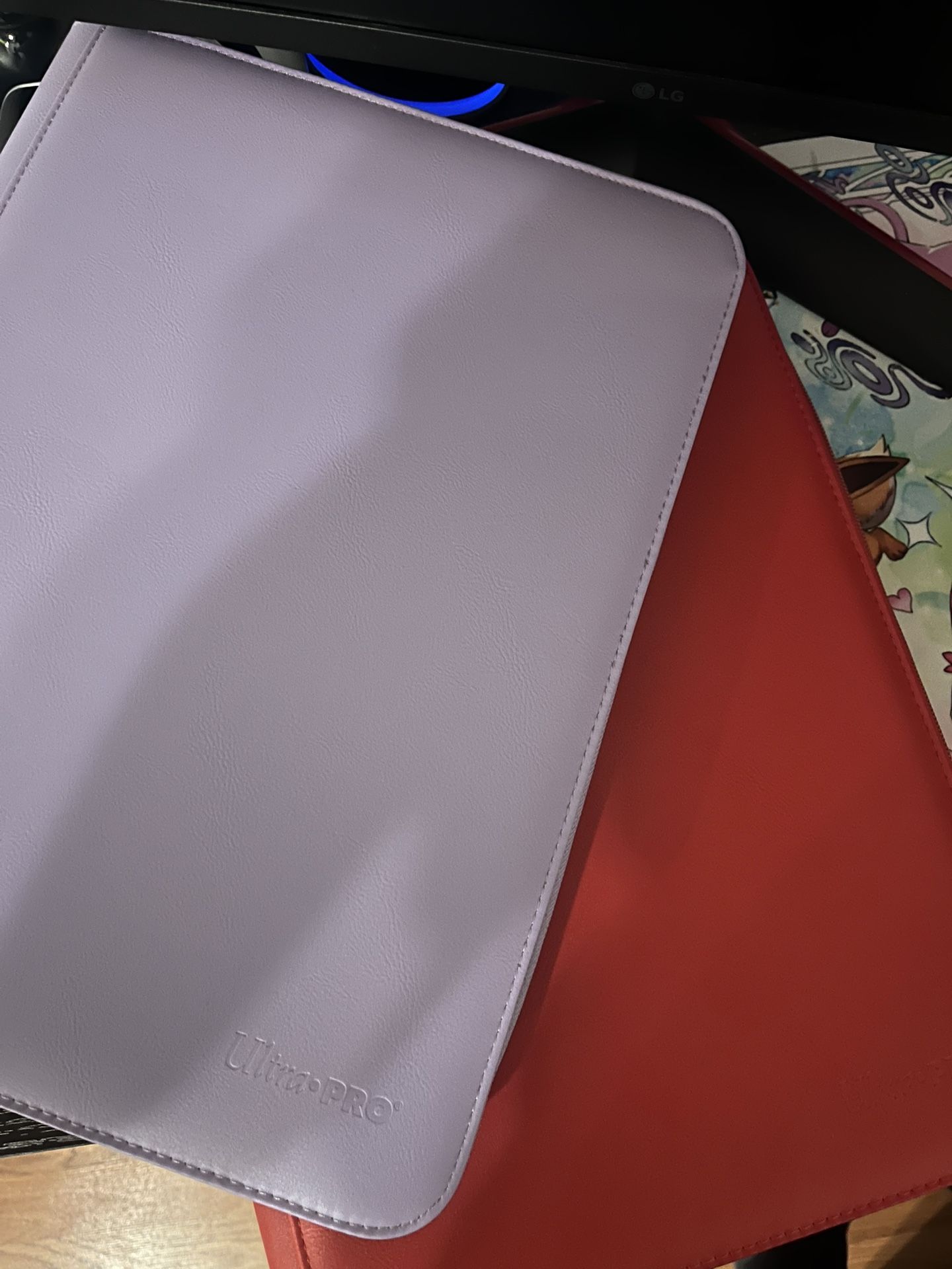 Ultra Pro Zipper Binder