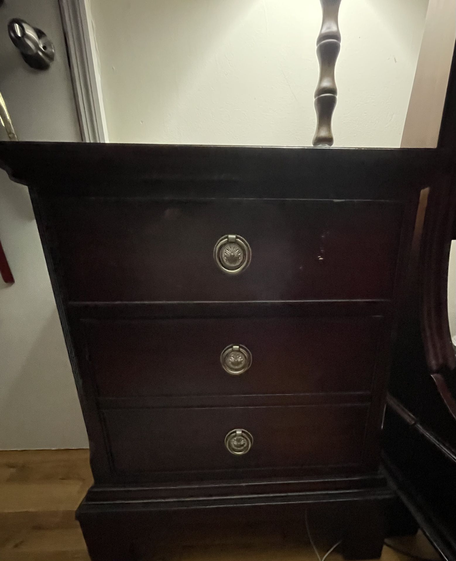 Used Furnitures , Including Double Bunk Bed, Sectional,bedside Lamps