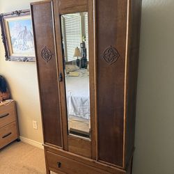 Antique Closet $450