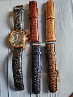 Invicta Lupah watch