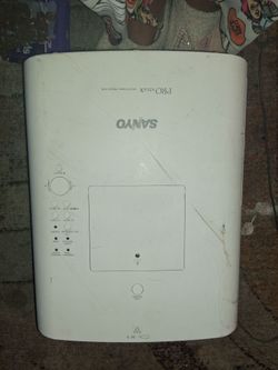 Sanyo Projector