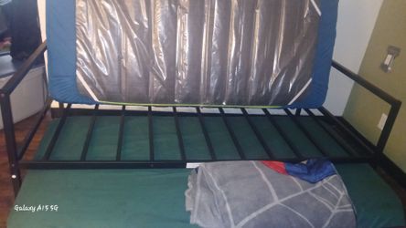 Metal Twin bed frame