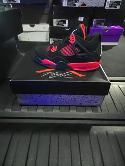 Jordan 4
