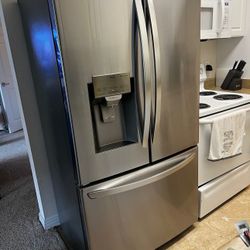 Refrigerator Lg