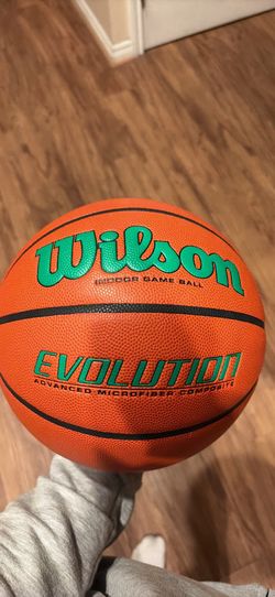 New Wilson Evolution Basketball Official Size