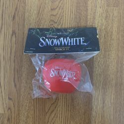 Snow White (Regal Exclusive) 4DX Collectible Squishy Apple
