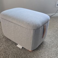Footstool / Ottoman with storage