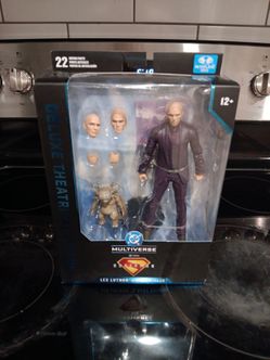 MCFARLANE  SUPERMAN LEX  LUTHOR & BABY KAIJU