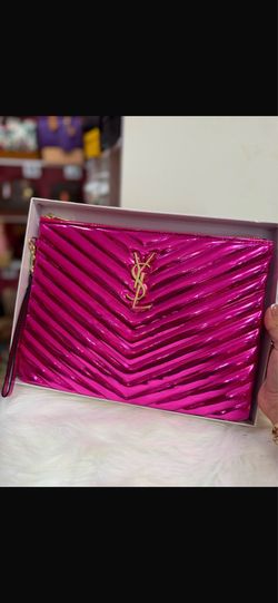 Wristlet