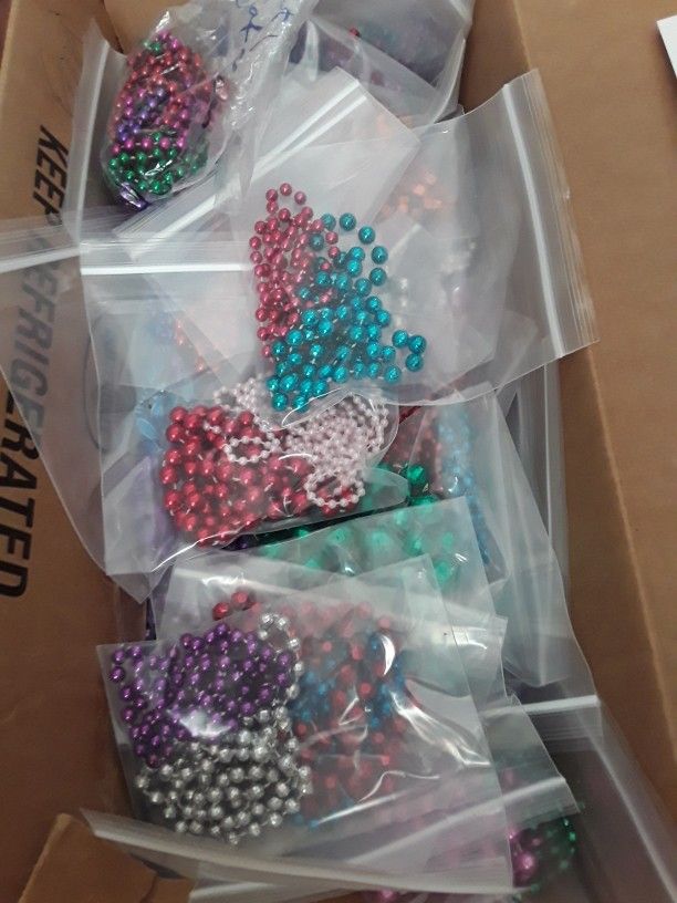 Box Full With Lots Different Beads Necklaces In Weeki Wachee Spring Hill