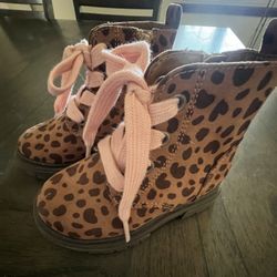 Toddler Girl Cheetah Boots Size 7