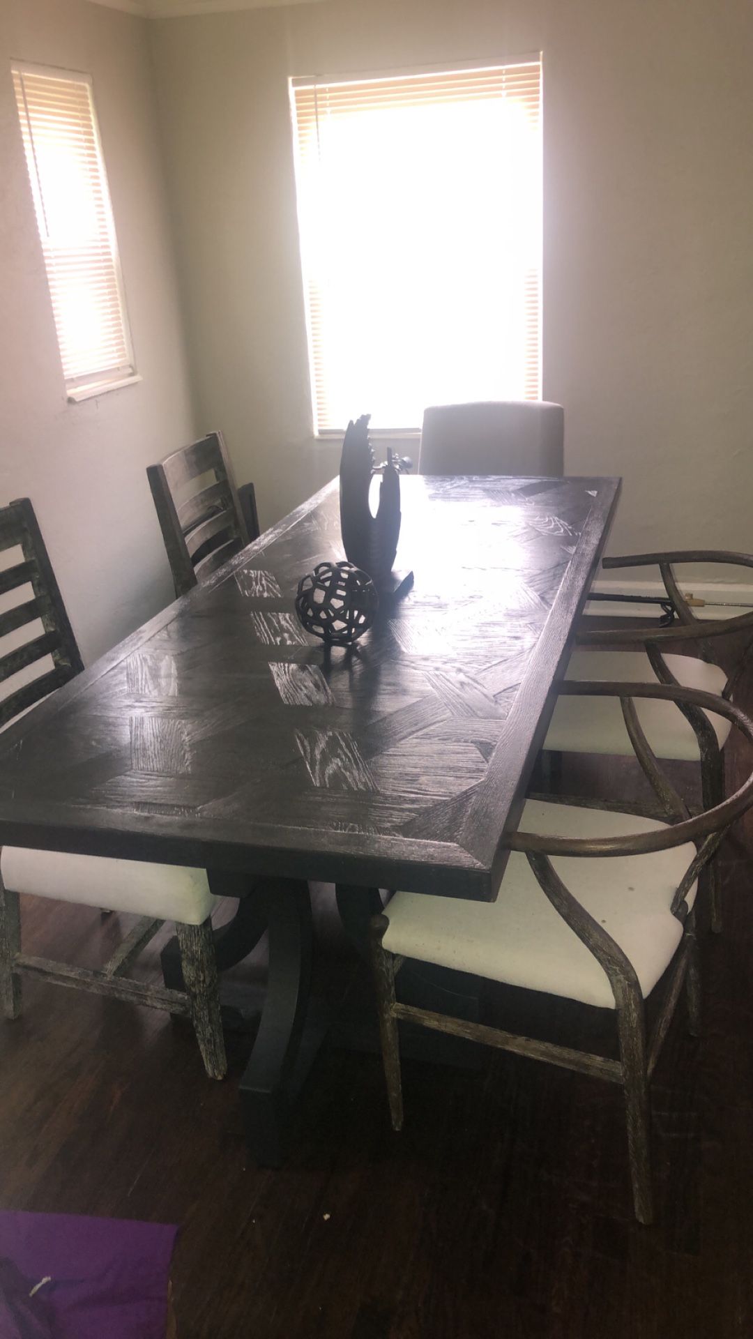 Dining Room Table 