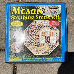 Mosaic Stepping Stone Kit