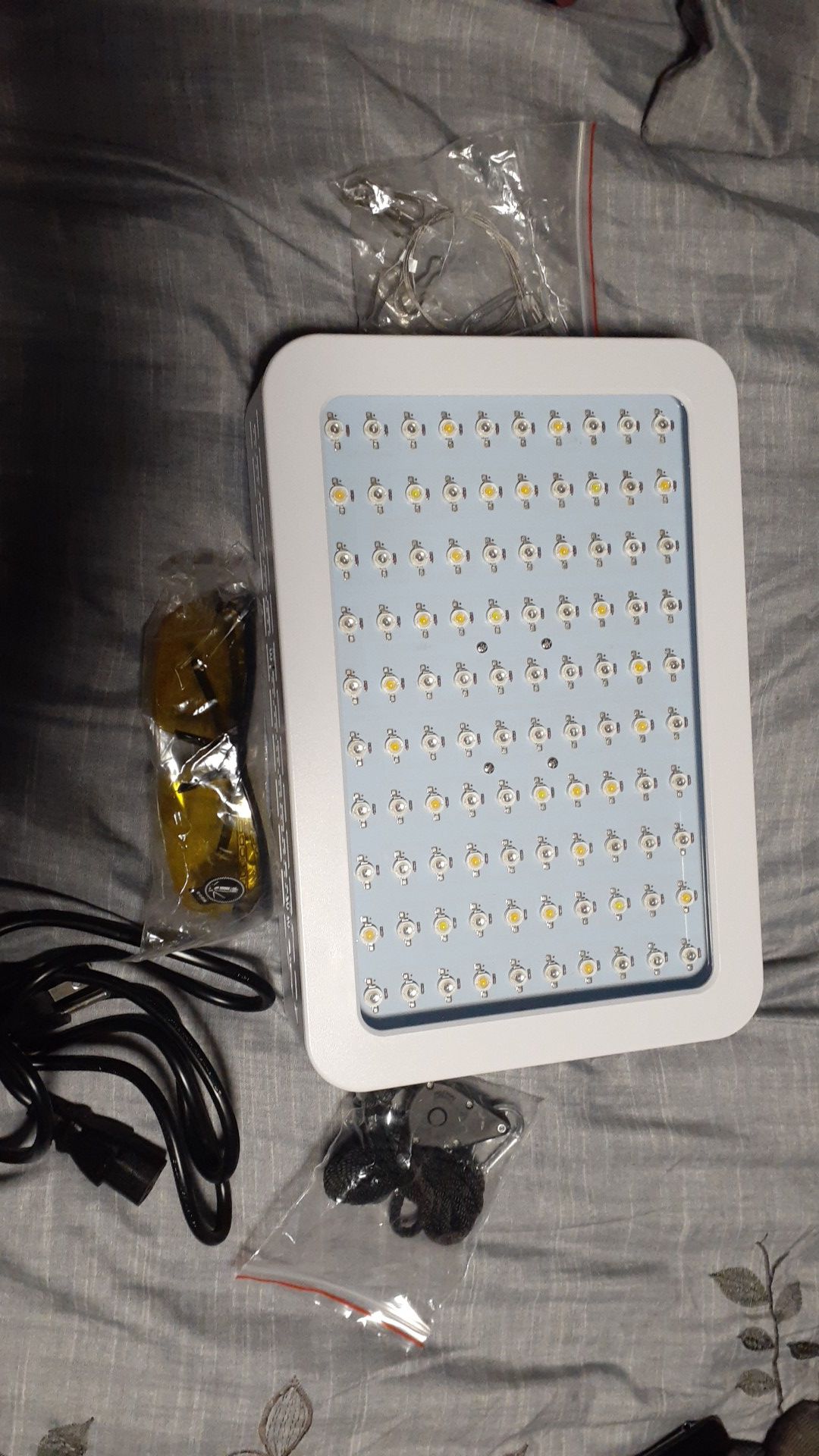 LED 1000 watt hydroponic light