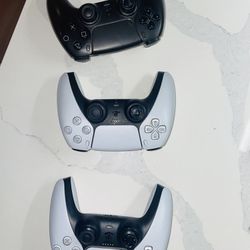 PS5 Controllers Used