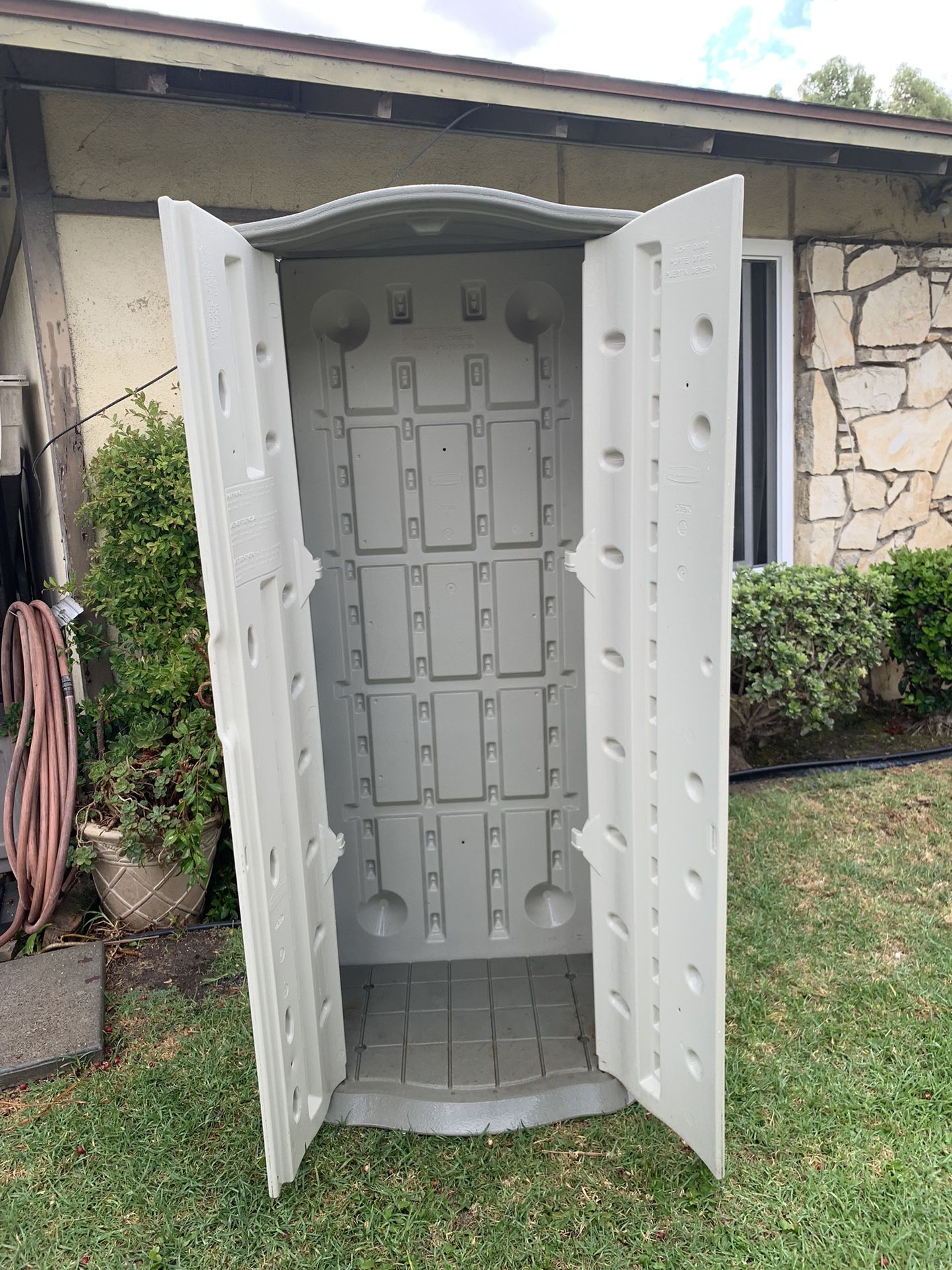 Rubbermaid Storage Shed for Sale in Fullerton, CA OfferUp