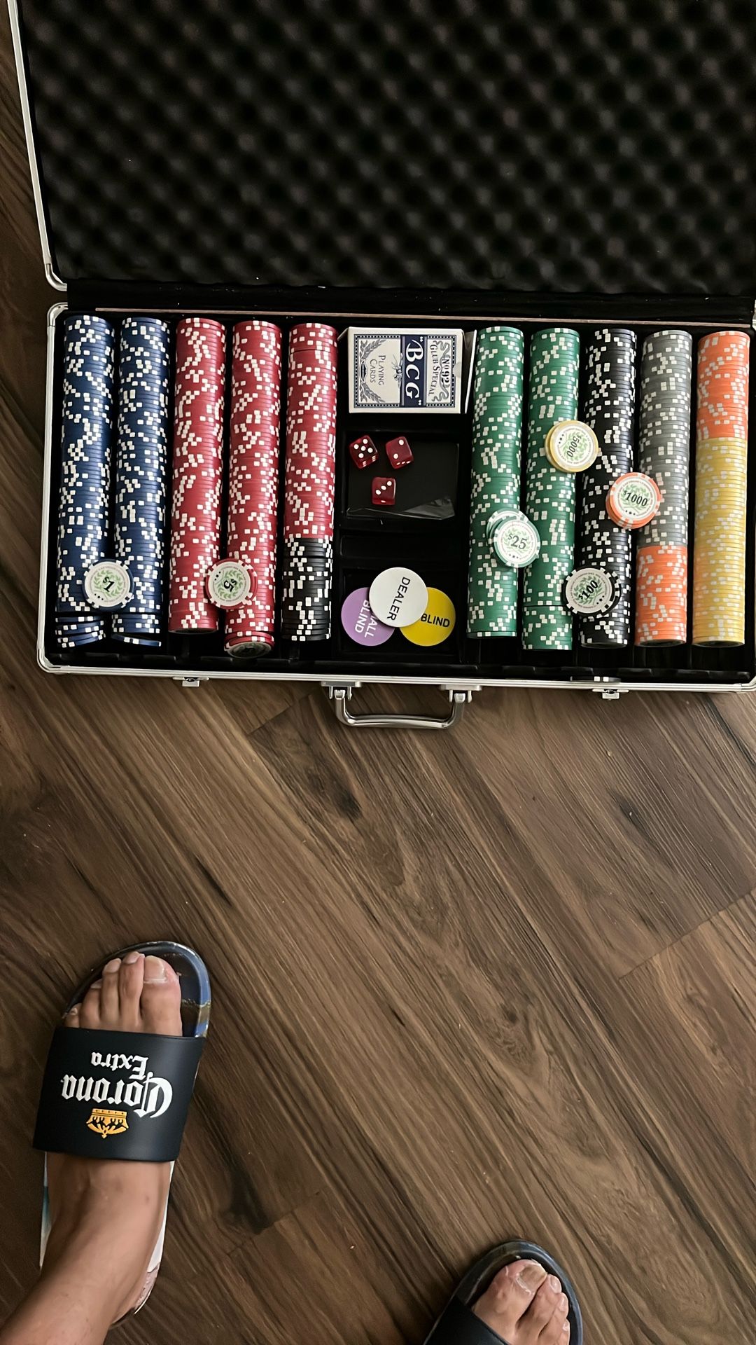 Real Poker Child In Aluminum Case