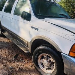 Ford  Excurcion 2001 Para Partes O Entera No titulo Nollaes  1500