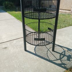 Rack ,Shelves, Round Stackable Black Wire.