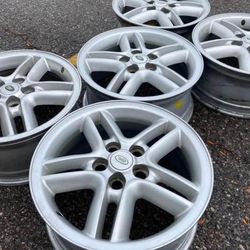 18” Land Rover Discovery Wheels Rims Excellent Condition We Finance Rims Set Of 5