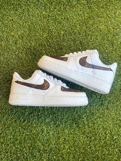 Air Force 1 Customs